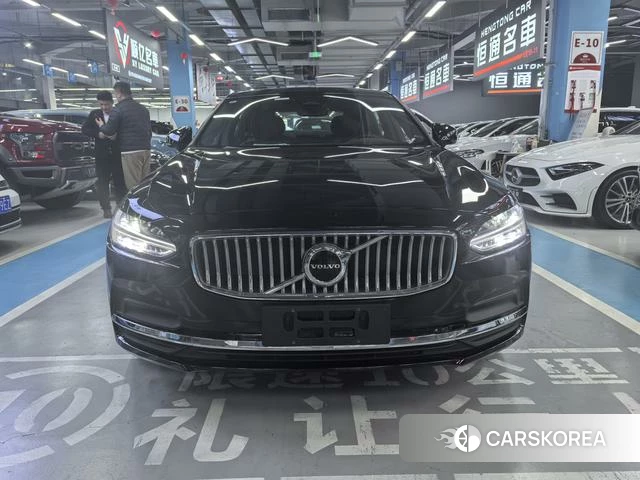Volvo S90 2025 Черный из Китая, фото 5