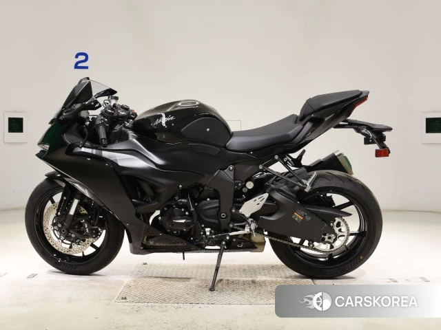 Проданный Kawasaki ZX-6R NINJA ABS 2025 из Японии