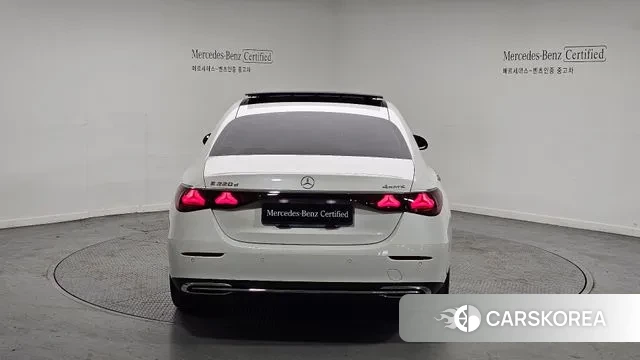 Mercedes-Benz E-Class W214 id 2993045 из Кореи 14