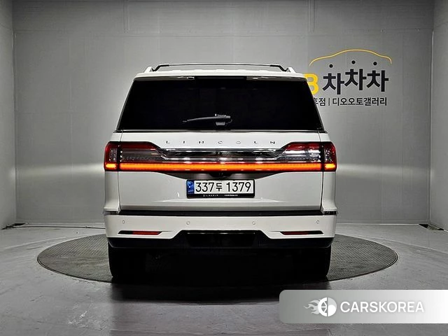 Lincoln Navigator 4th generation id 4303621 из Кореи 14