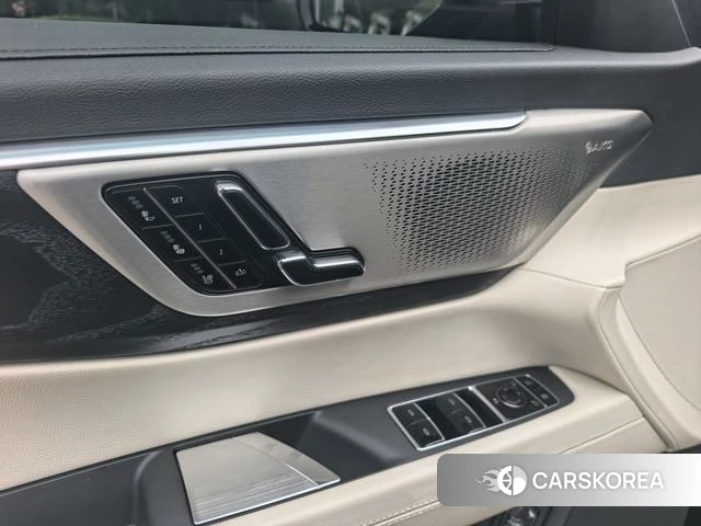 Cadillac CT6 id 4216962 из Китая 17