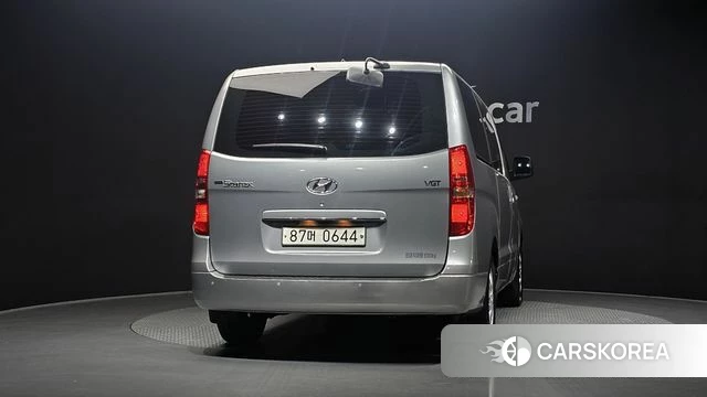 Hyundai The New Grand Starex id 3828804 из Кореи 14
