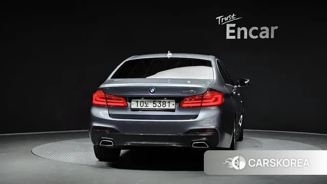 BMW 5 Series (G30) id 2986917 из Кореи 14