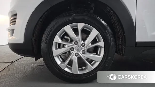 Hyundai All New Tucson id 3742404 из Кореи 14