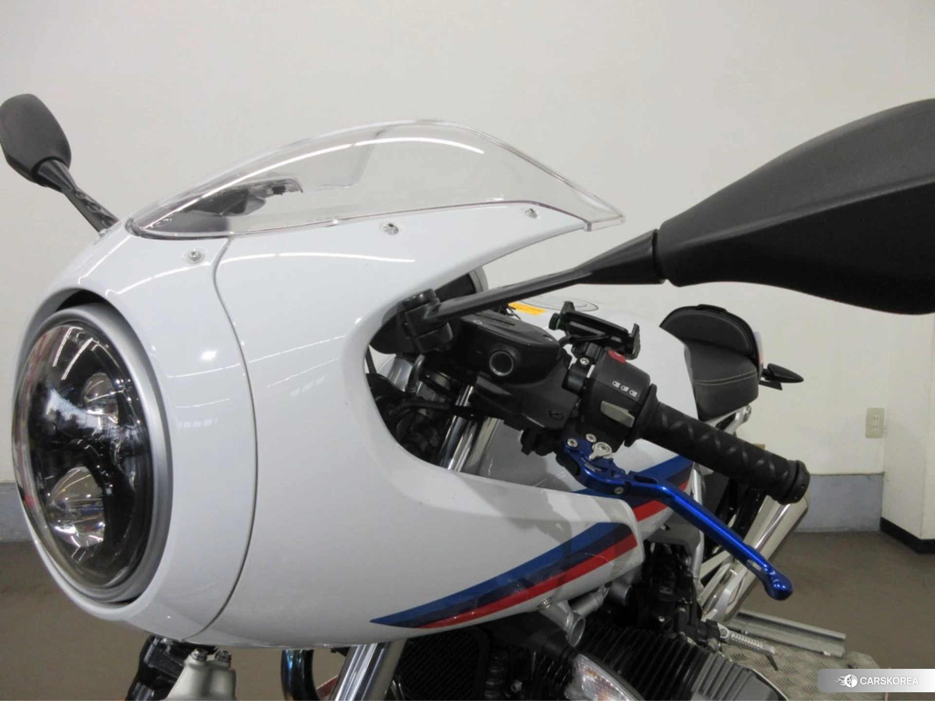 BMW R NINE T RACER id 4191796 из Японии 25