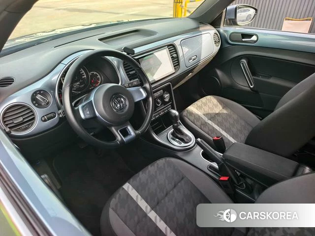 Volkswagen Beetle id 4208647 из Китая 14