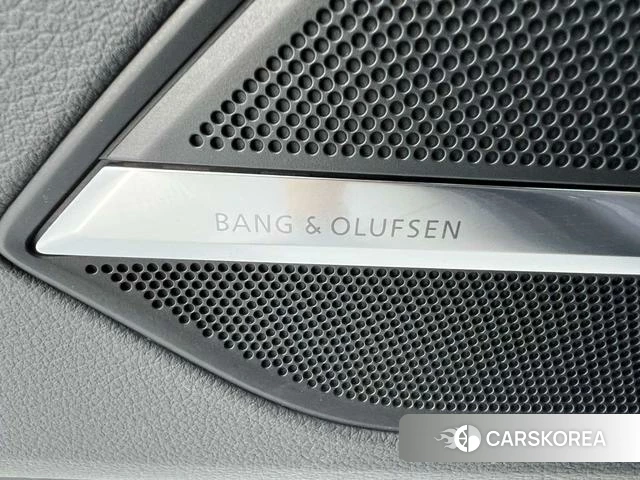 Audi A8 id 4291186 из Китая 7