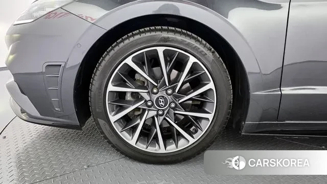 Hyundai Sonata (DN8) id 3747982 из Кореи 14