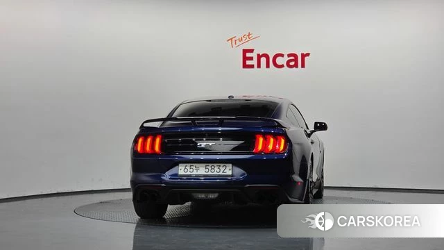 Ford Mustang id 4477313 из Кореи 29