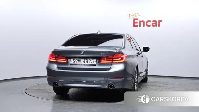 BMW 5 Series (G30) id 3608180 из Кореи 14