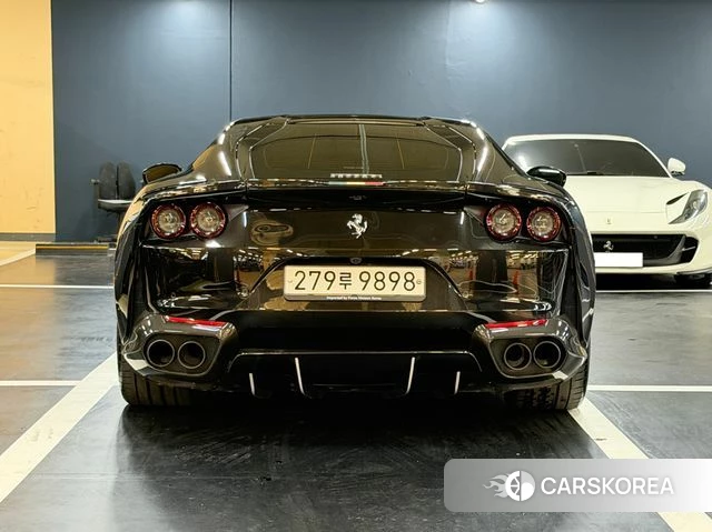 Ferrari 812 Superfast id 4772962 из Кореи 14