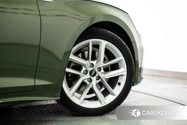 Audi A5 id 4263956 из Китая 19