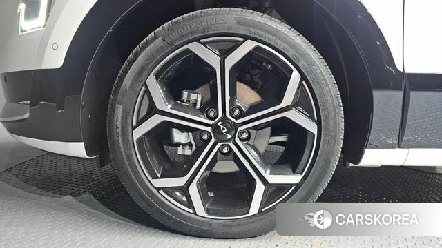 Kia Di Ol Nu Niro id 4752694 из Кореи 24