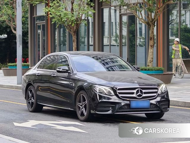 Mercedes-Benz E-class id 4353750 из Китая 7