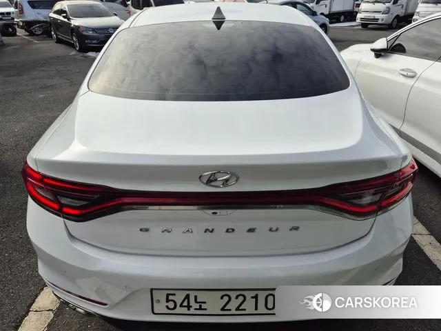 Hyundai Grandeur IG id 3651782 из Кореи 12