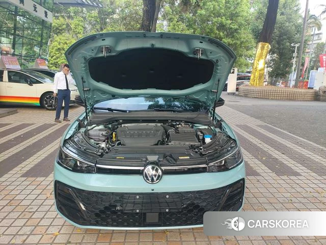 Volkswagen Passat id 4260151 из Китая 7