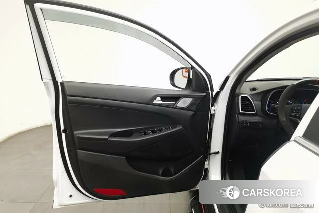 Hyundai Tucson id 4211487 из Китая 18