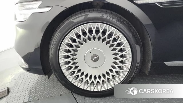 Genesis G90 id 4284903 из Кореи 31