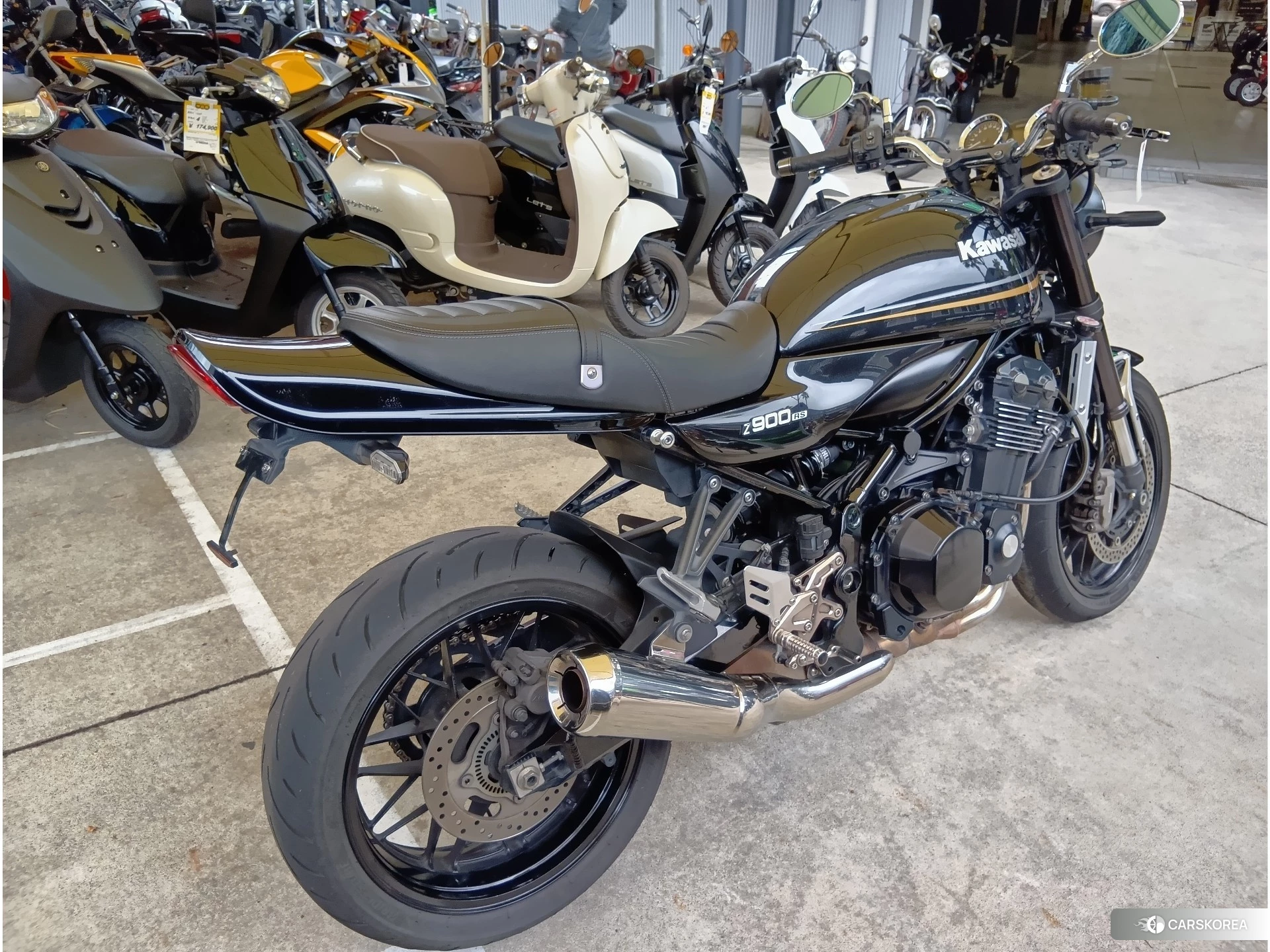 Kawasaki Z900RS id 4237715 из Японии 8