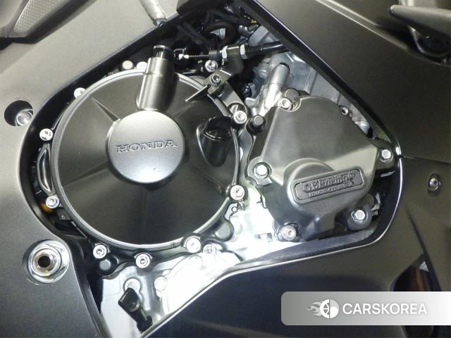 Engine photo