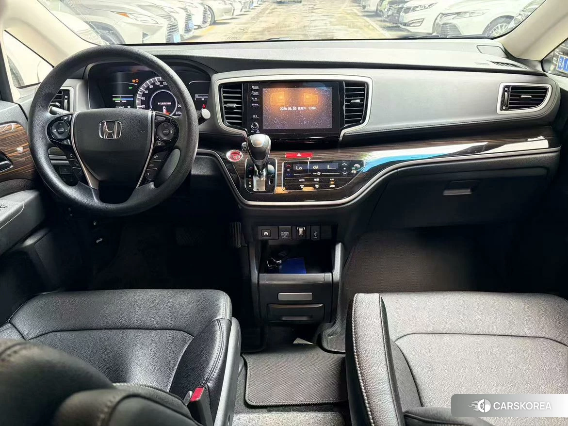 Honda Odyssey 2020 Белый из Китая, фото 3