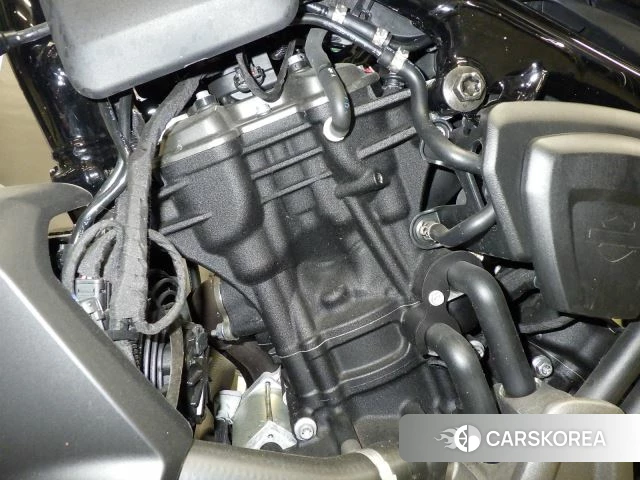 Engine photo
