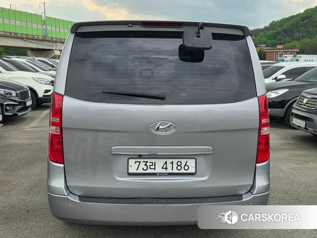 Hyundai The New Grand Starex id 4245836 из Кореи 12