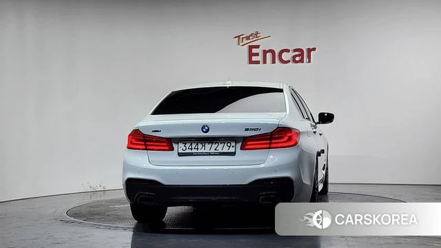 BMW 5 Series (G30) id 4662454 из Кореи 28