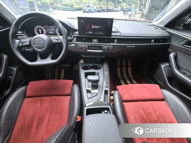 Audi A4L 2021 Темно-серый из Китая, фото 4