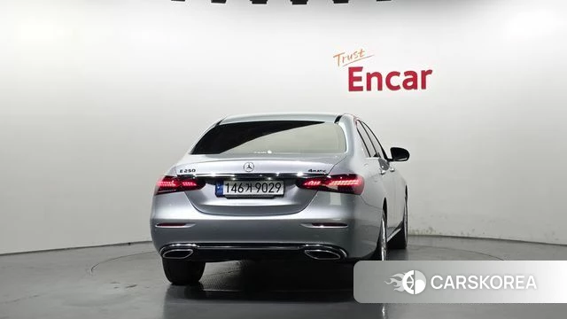 Mercedes-Benz E-Class W213 id 4872351 из Кореи 30