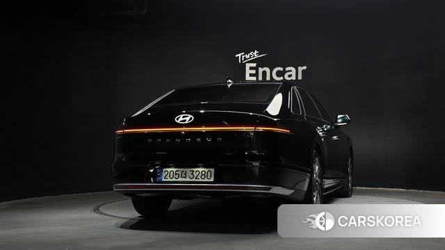 Hyundai Grandeur Hybrid (GN7) id 3870332 из Кореи 14
