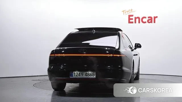 Hyundai Grandeur (GN7) id 3734928 из Кореи 14