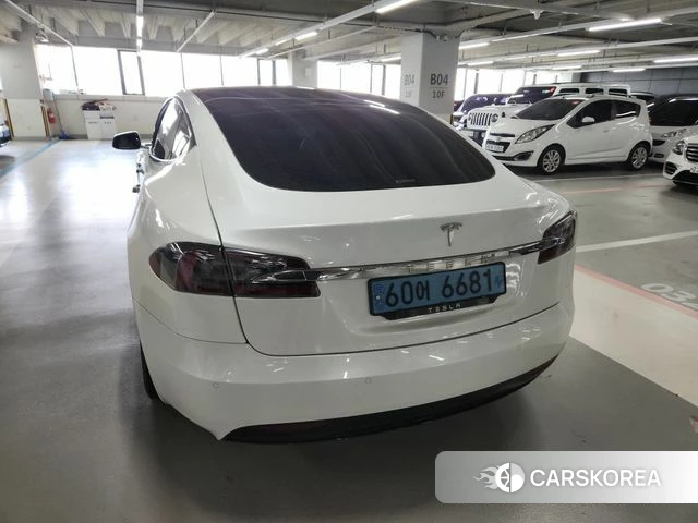 Tesla Model S id 4435070 из Кореи 10