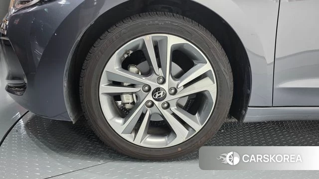 Hyundai Avante AD id 4633370 из Кореи 26
