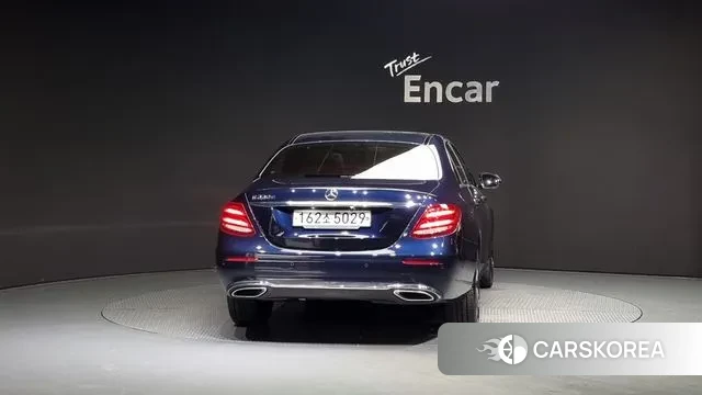 Mercedes-Benz E-Class W213 id 2970586 из Кореи 14