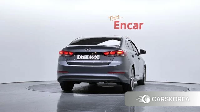 Hyundai Avante AD id 3834981 из Кореи 14