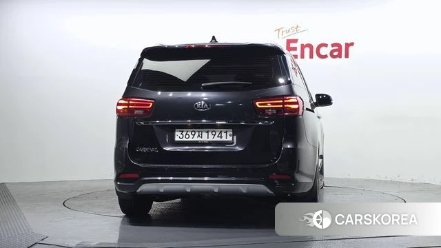 Kia The New Carnival id 4637689 из Кореи 25