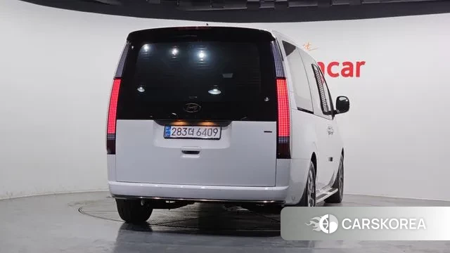 Hyundai Staria id 3700879 из Кореи 14