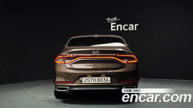 Hyundai Grandeur IG id 2213530 из Кореи 14