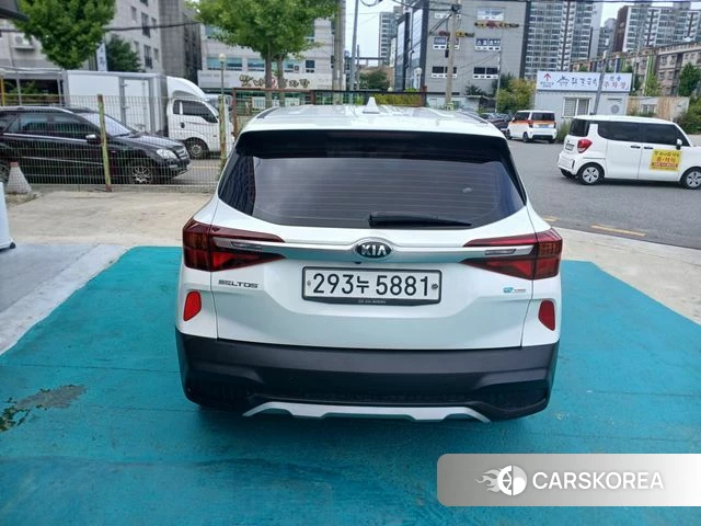 Kia Seltos id 4496416 из Кореи 14