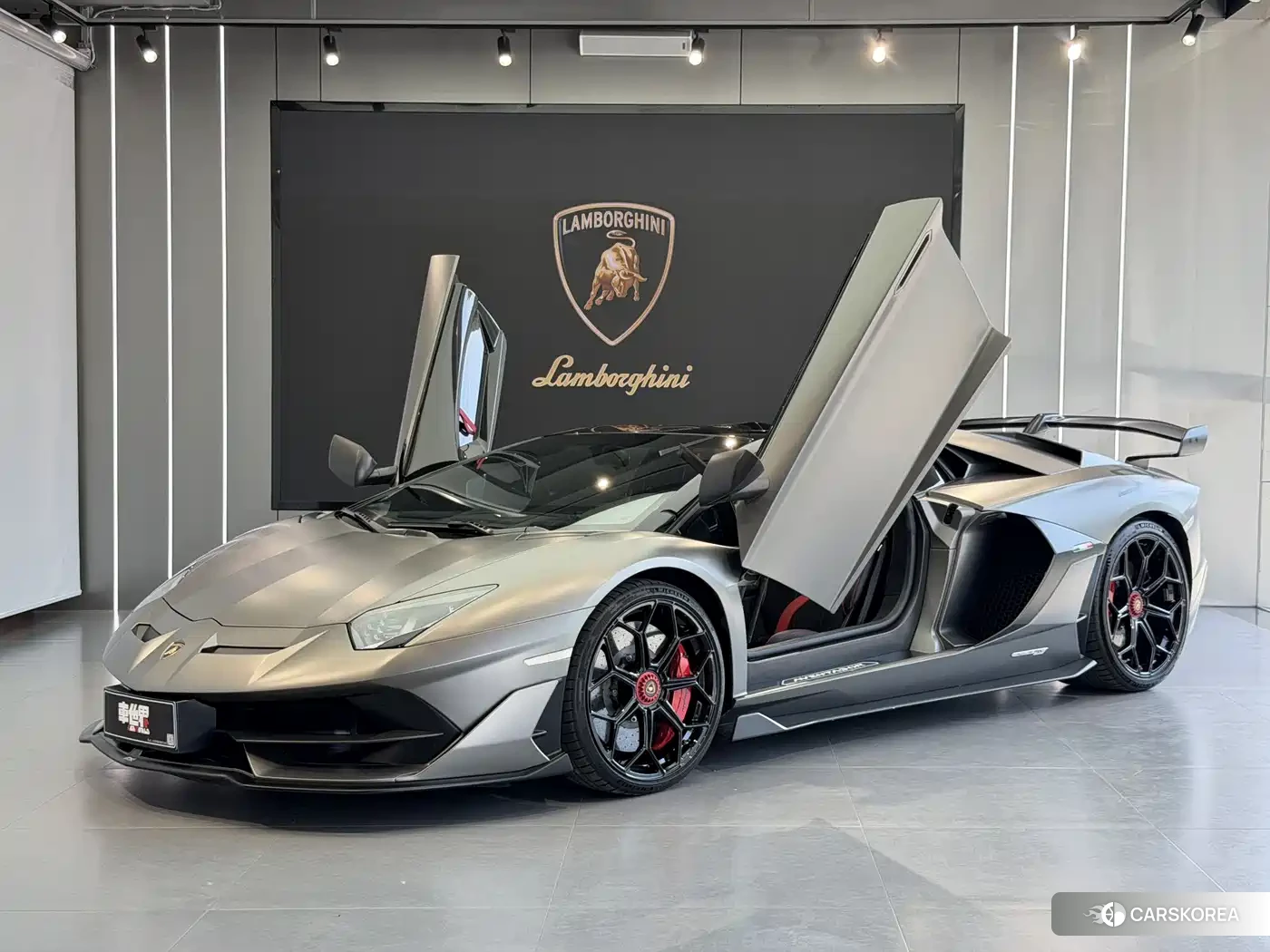 Lamborghini Aventador 2020 Silver/gray из Китая, фото 4
