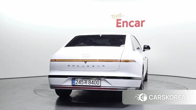 Hyundai Grandeur (GN7) id 3811112 из Кореи 14