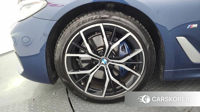 BMW 5 Series (G30) id 4573429 из Кореи 28