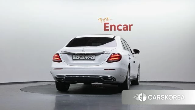 Mercedes-Benz E-Class W213 id 3867104 из Кореи 14