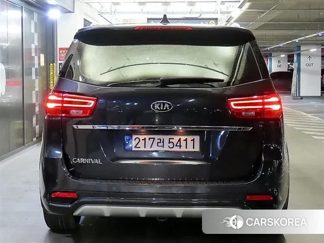 Kia The New Carnival id 3666647 из Кореи 14