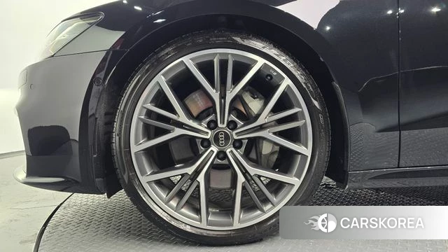 Audi A7 (4K) id 4314986 из Кореи 26