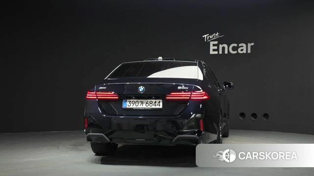 BMW 5 Series (G60) id 4612157 из Кореи 14