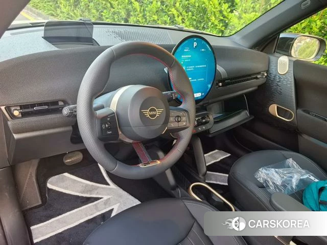 MINI Electric COOPER 2026 Серебристо-серый из Китая, фото 4