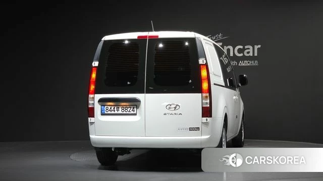 Hyundai Staria id 3864393 из Кореи 14