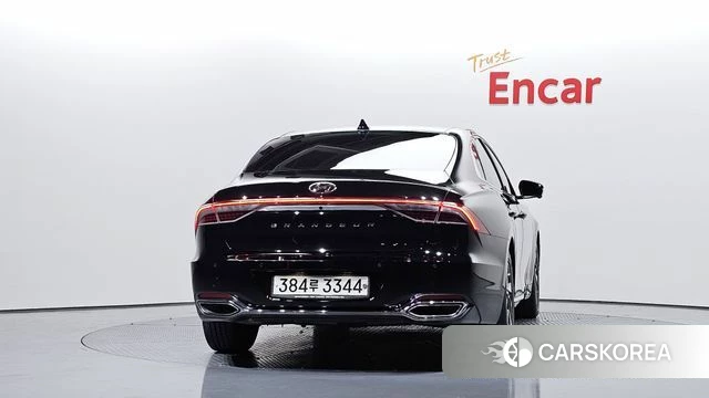 Hyundai The New Grandeur IG Hybrid id 4519940 из Кореи 27